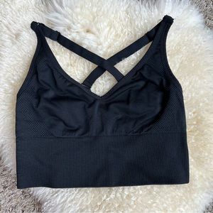 NWOT multi-way wear black sports bra size small